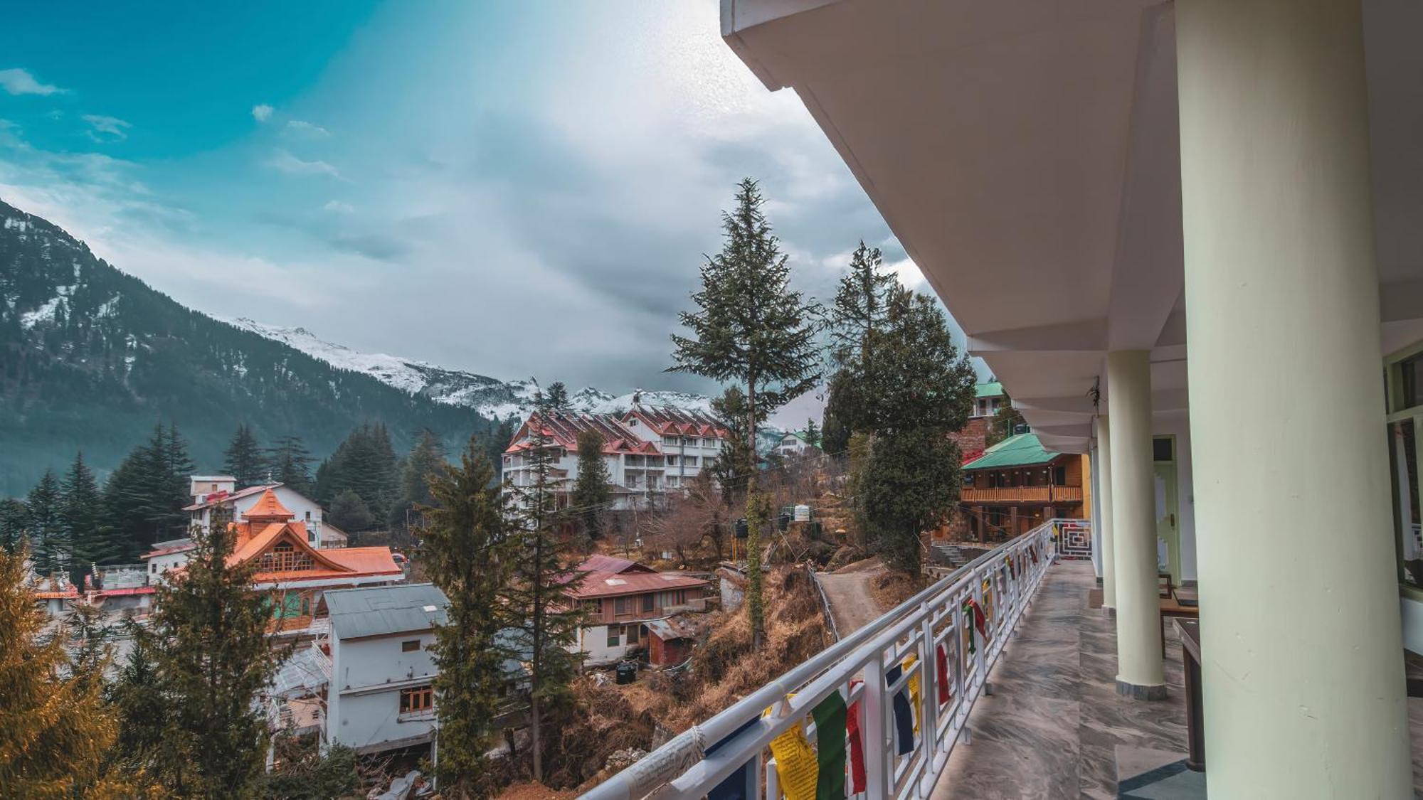 Dormigo Hostel Manali  Exterior photo